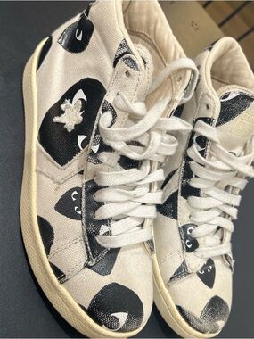 Women Converse Comme de Garçon Black & White Canvas Sneakers